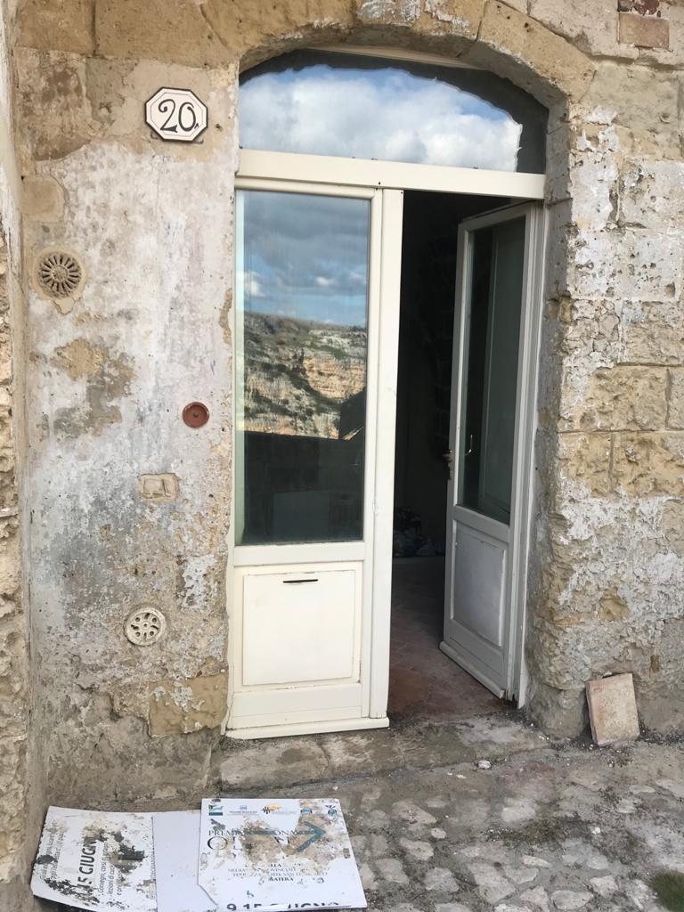 Fucina Madre dà la stura: Matera casa dell'artigianato, ma quartiere degli Artieri resta uno scempio